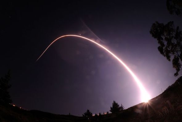 一周太空图片精选:伽马射线爆发照亮年轻星系