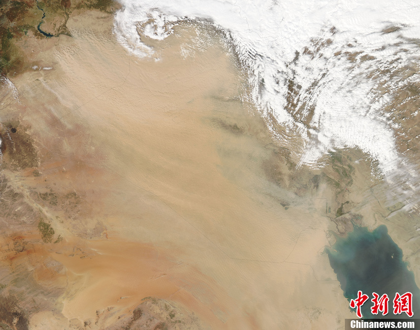 nasa发布亚洲西南部超级沙尘暴卫星图