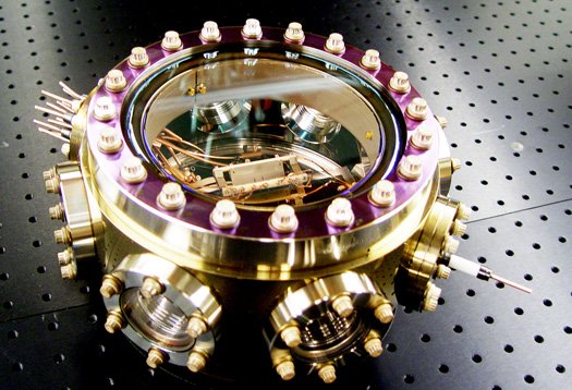 科学家设计原子核钟140亿年误差1\/10秒