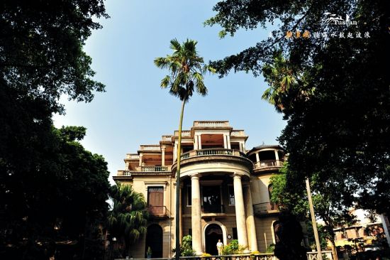 藏海园五景为眉寿堂,壬秋阁,真率亭,四十四桥,招凉亭;补山园五景为